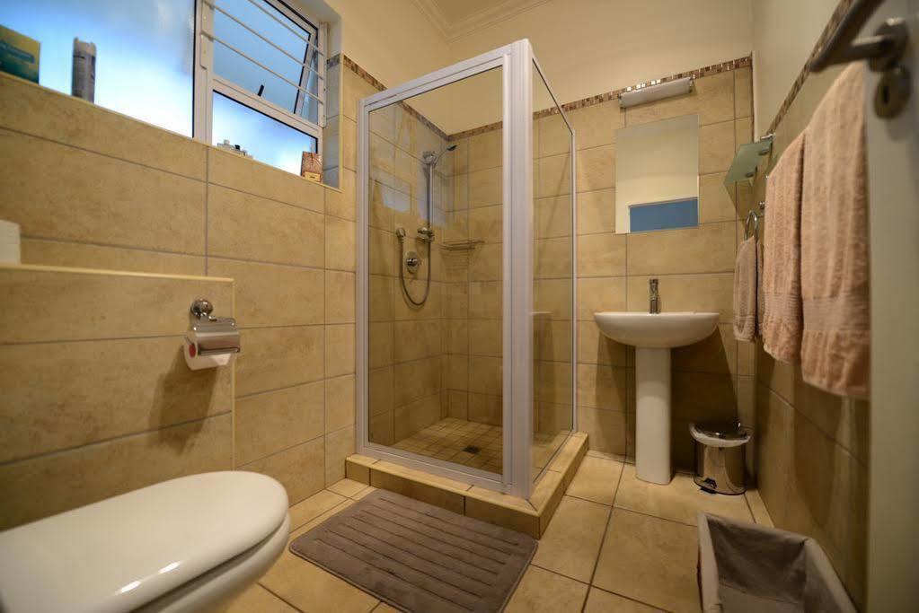 Amohela Guesthouse Мидранд Экстерьер фото